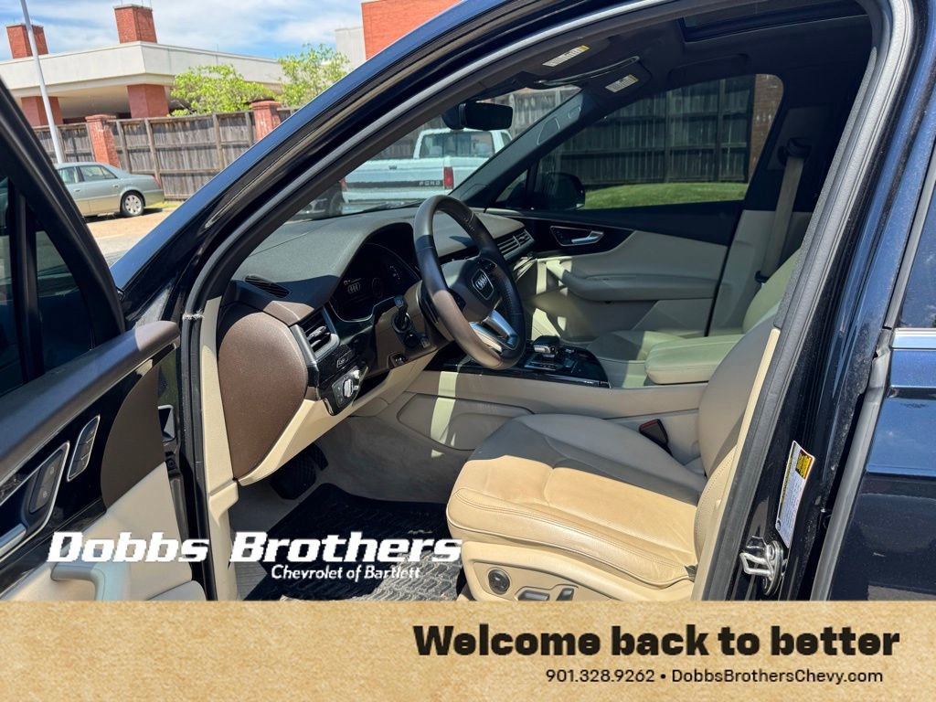 Used 2018 Audi Q7 3.0T Prestige AWD/4WD image 12