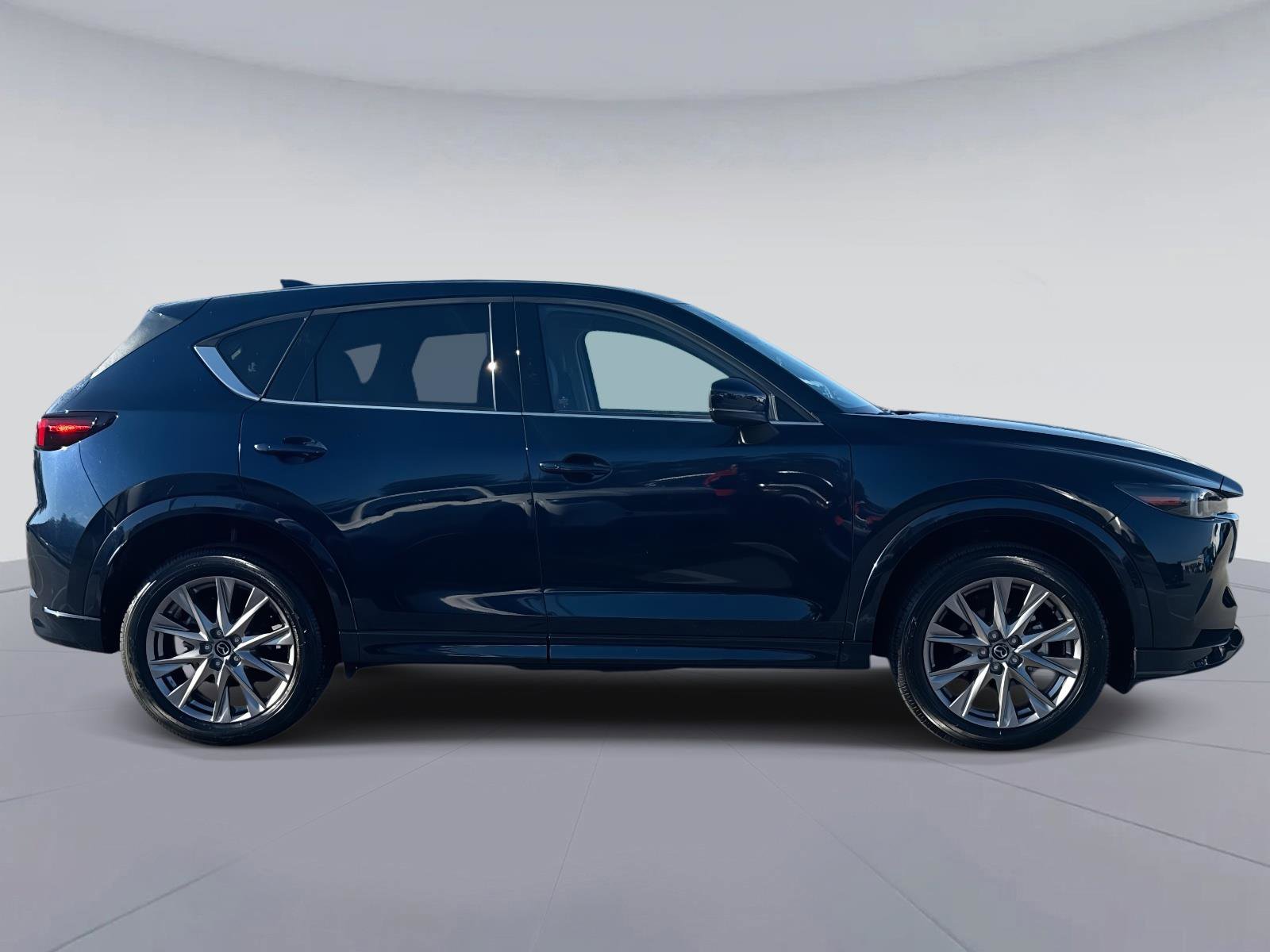 Certified 2024 MAZDA CX-5 AWD 2.5 S w/ Premium Package image 2
