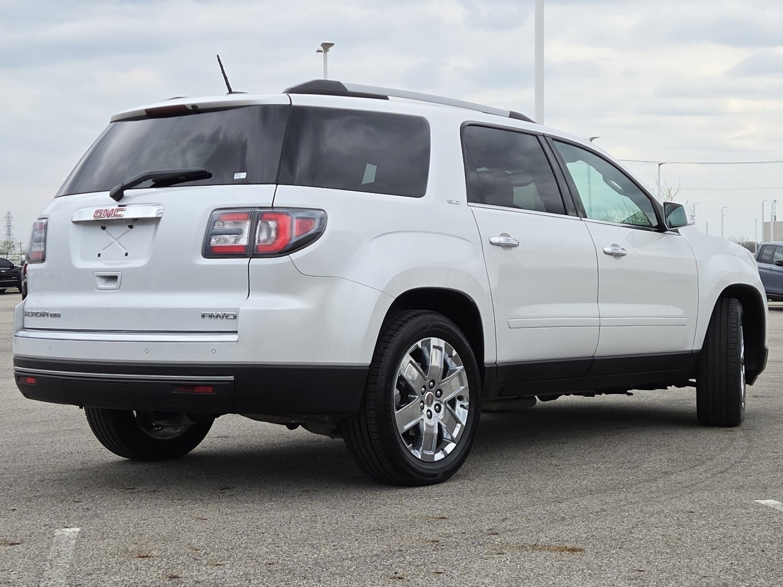 Used 2017 GMC Acadia Limited SLT image 18