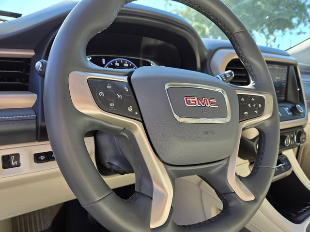 Used 2023 GMC Acadia Denali AWD/4WD image 16
