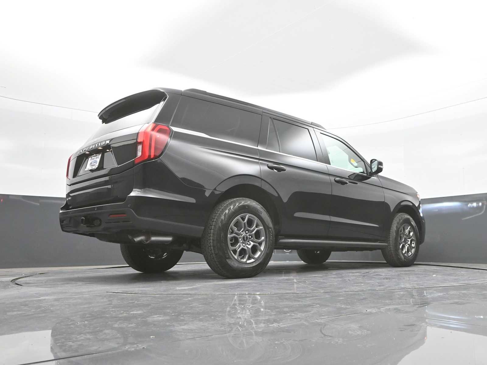 New 2026 Ford Expedition Active AWD/4WD image 63