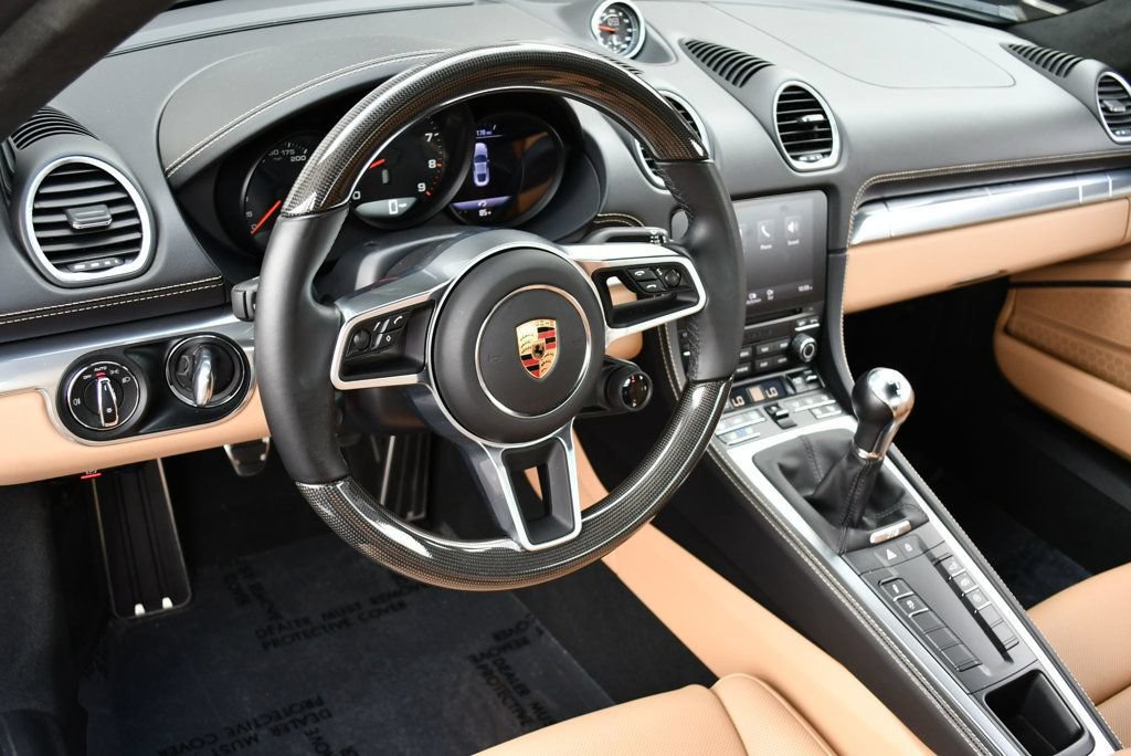Used 2022 Porsche 718 Cayman GTS RWD image 41