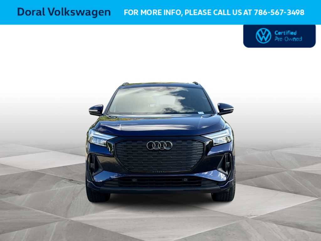 Used 2023 Audi Q4 e-tron Premium Plus w/ Premium Plus AWD/4WD video 3
