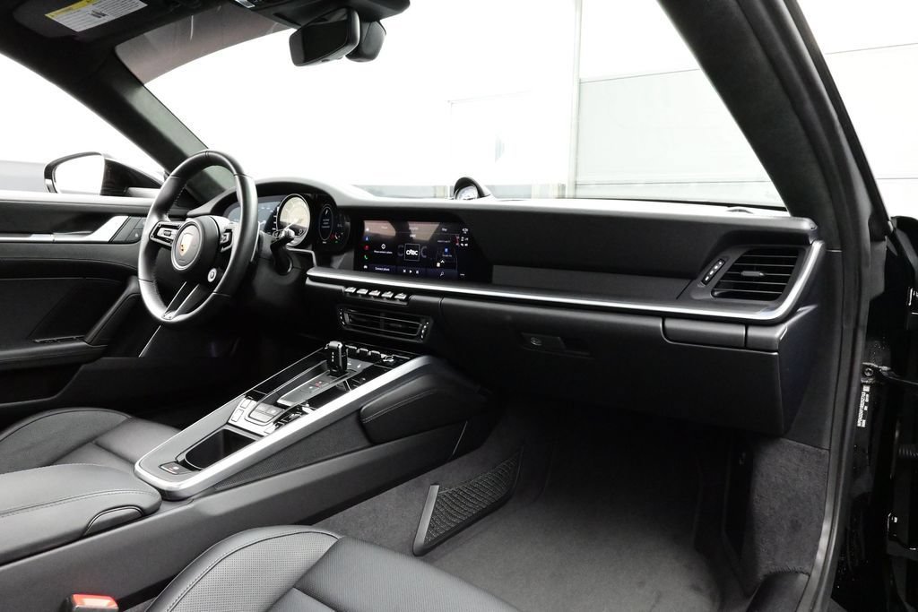 Certified 2024 Porsche 911 Turbo AWD/4WD image 16