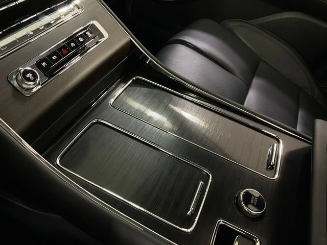 Used 2026 Lincoln Aviator Reserve AWD/4WD image 18