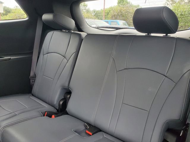 Used 2023 Buick Enclave Essence w/ Experience Buick Package image 35