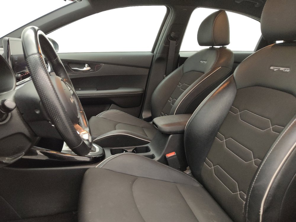 Used 2023 Kia Forte GT-Line w/ GT-Line Technology Package FWD image 17