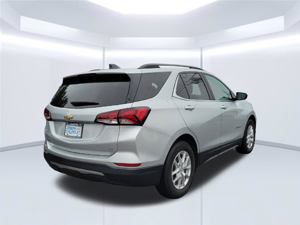 Used 2022 Chevrolet Equinox LT FWD image 5