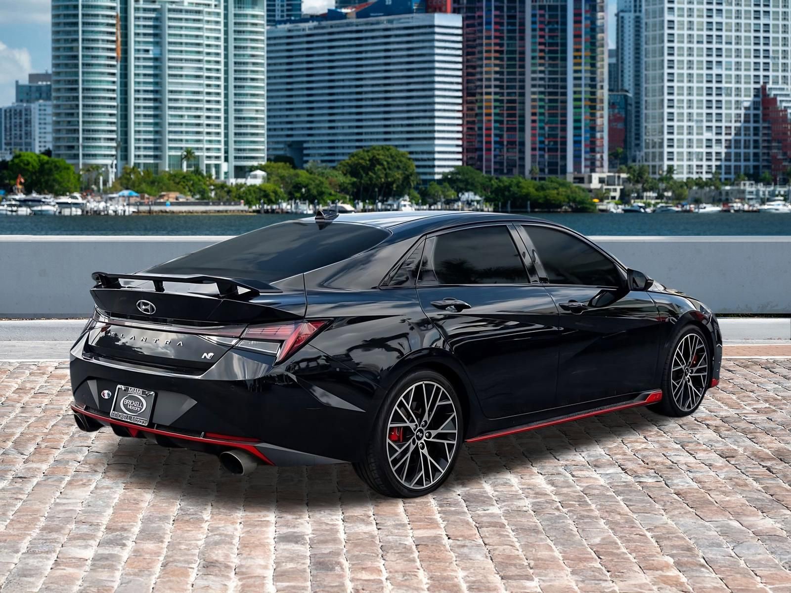 Used 2022 Hyundai Elantra N image 12