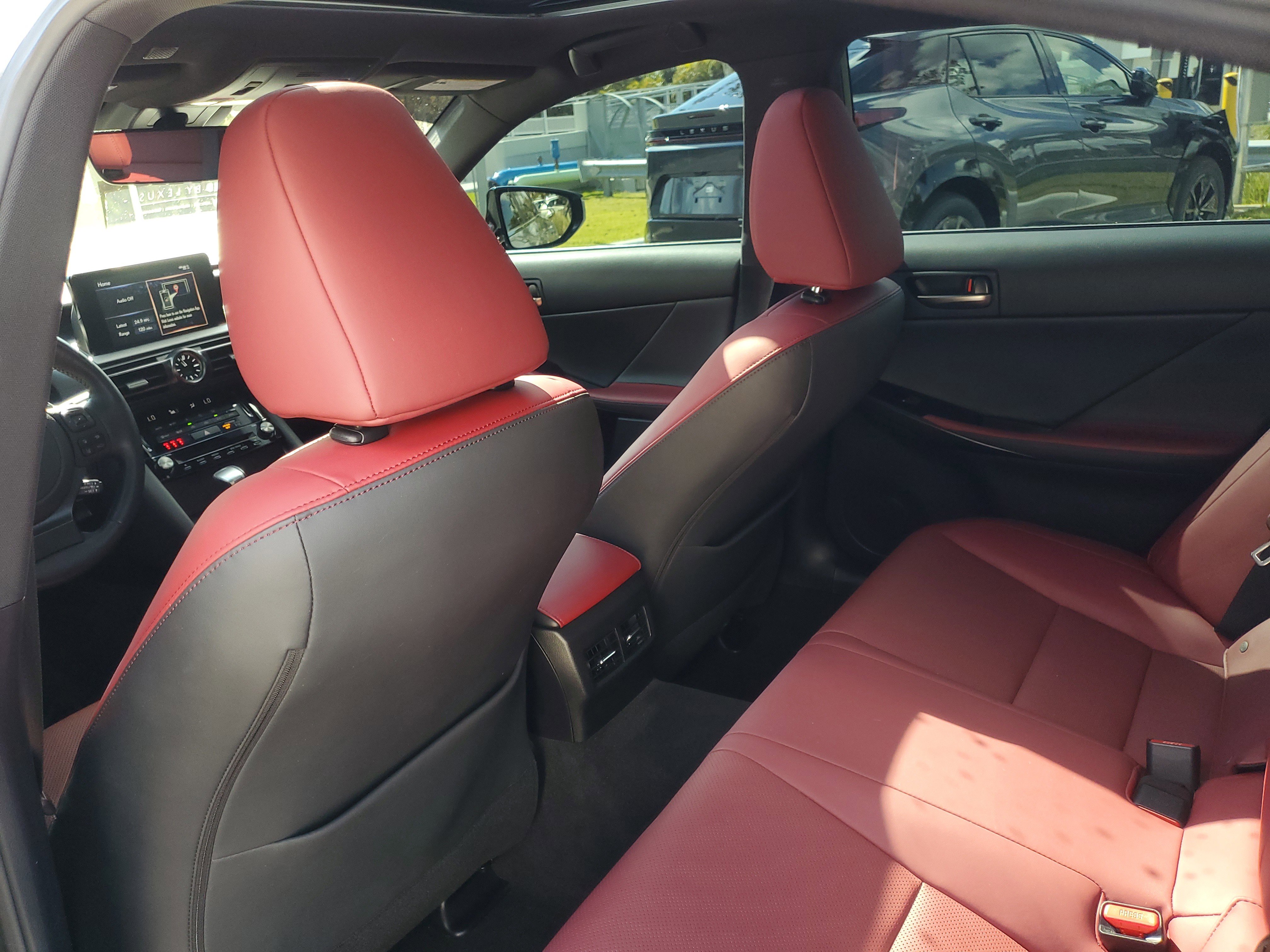 Certified 2023 Lexus IS 300 w/ Comfort Package image 11