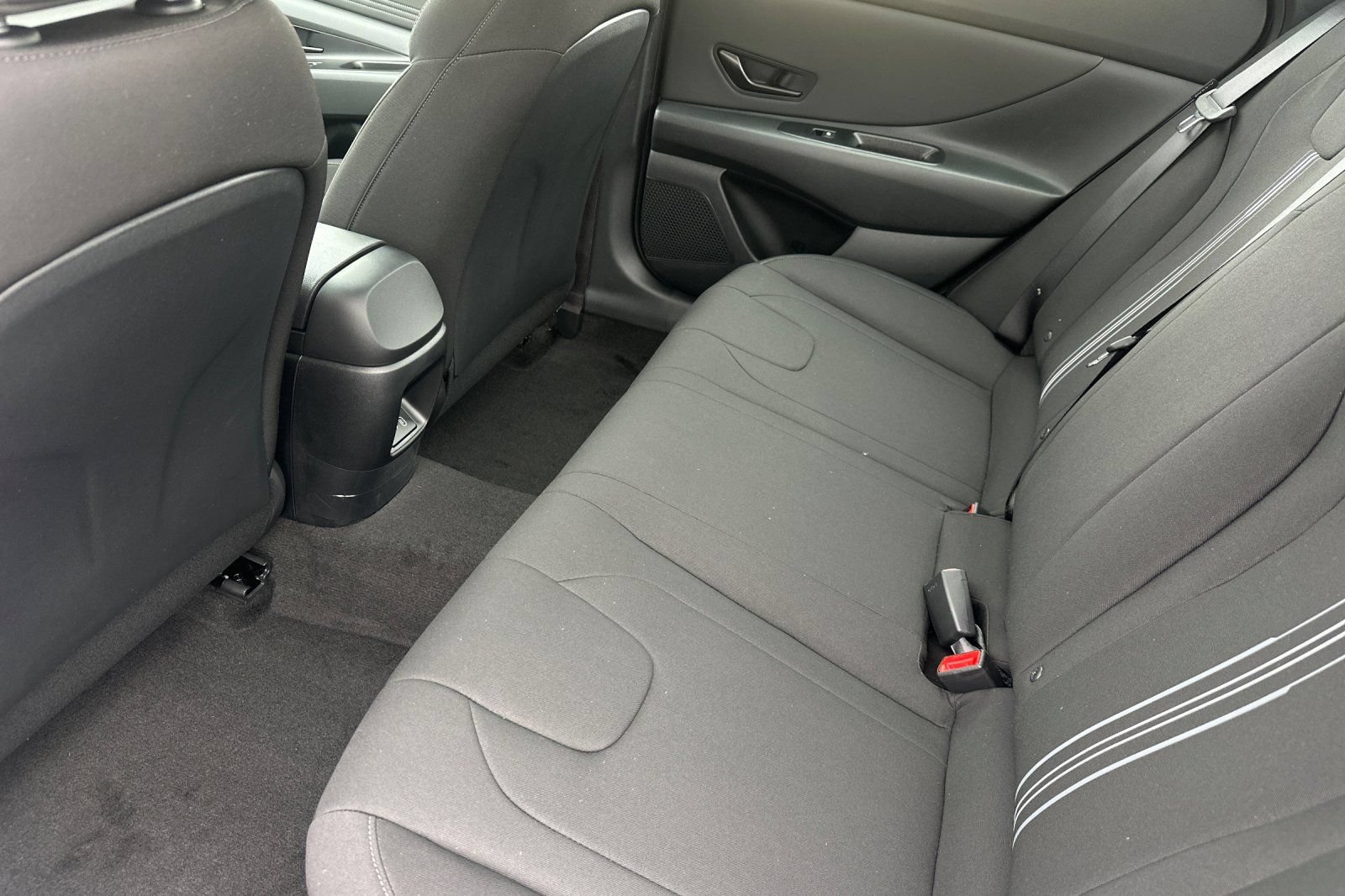 New 2026 Hyundai Elantra Sport FWD image 11