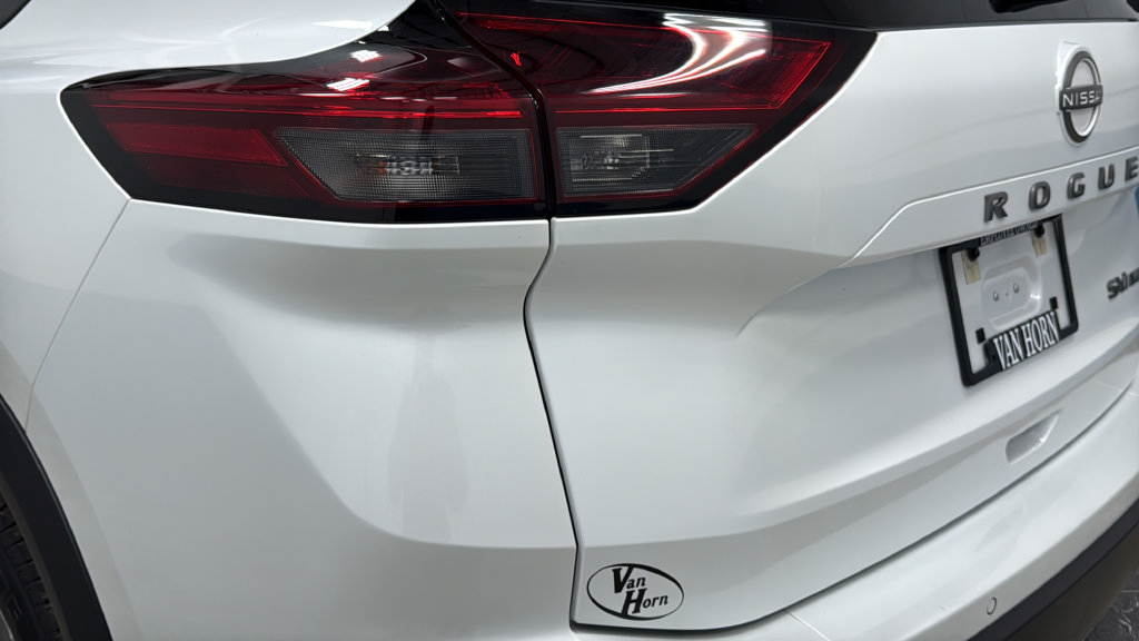 Used 2024 Nissan Rogue SV AWD/4WD image 35
