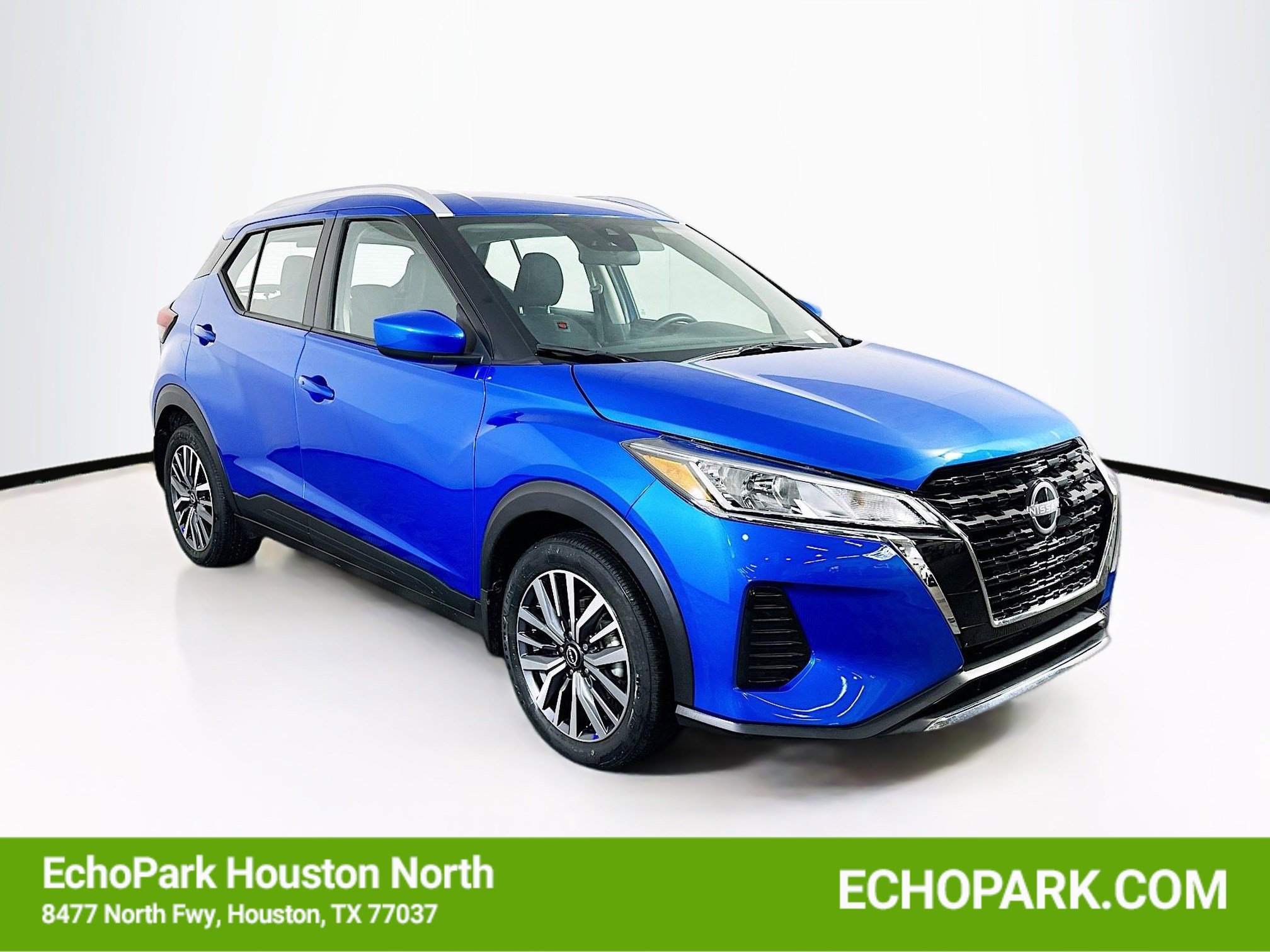 Used 2024 Nissan Kicks SV