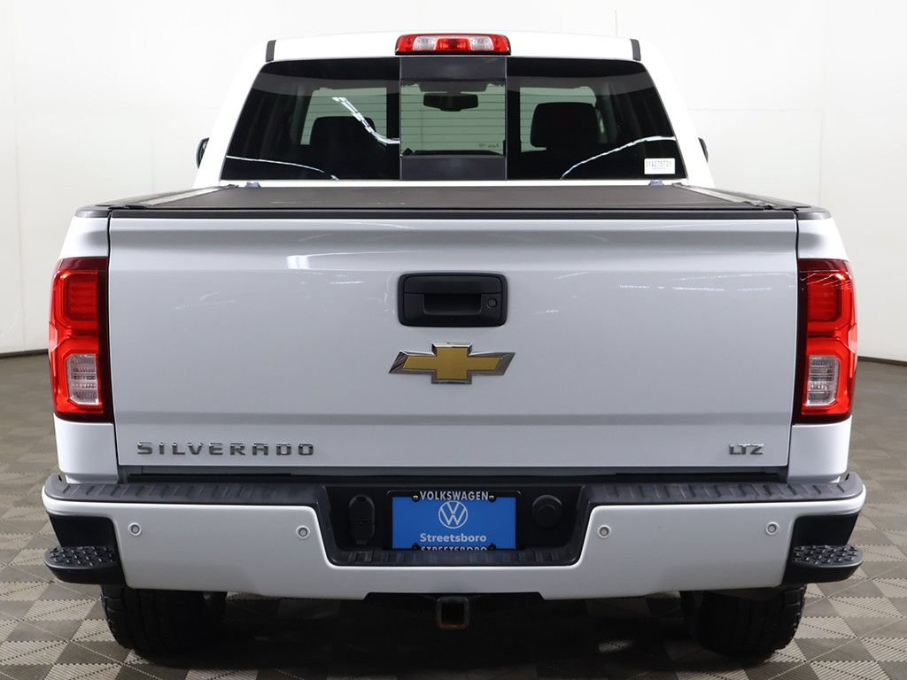 Used 2017 Chevrolet Silverado 1500 LTZ Z71 w/ LTZ Plus Package AWD/4WD image 11