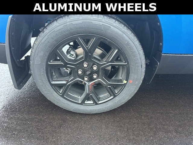 New 2025 Ford Maverick XLT w/ XLT Luxury Package image 9