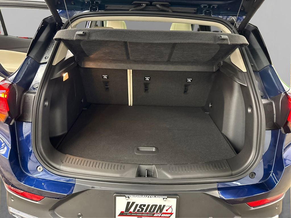 Used 2023 Buick Encore GX Essence w/ Advanced Technology Package image 11