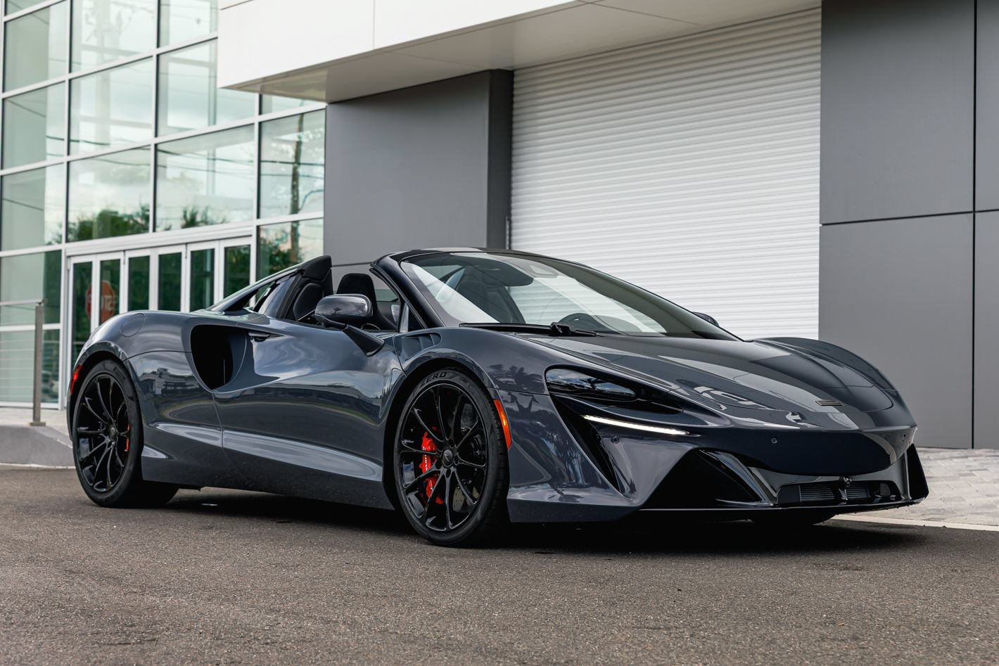 New 2026 McLaren Artura Spider RWD image 11