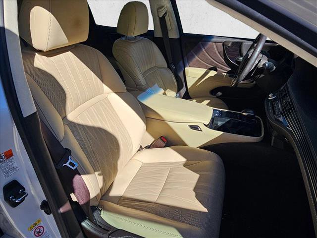 Used 2019 Lexus LS 500 w/ Interior Upgrade Package image 16