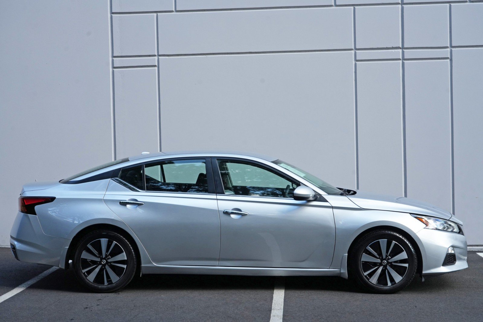 Used 2021 Nissan Altima 2.5 SV FWD image 46