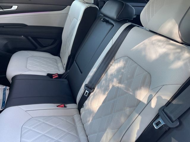 New 2025 Volkswagen Atlas Cross Sport SEL Premium R-Line image 13