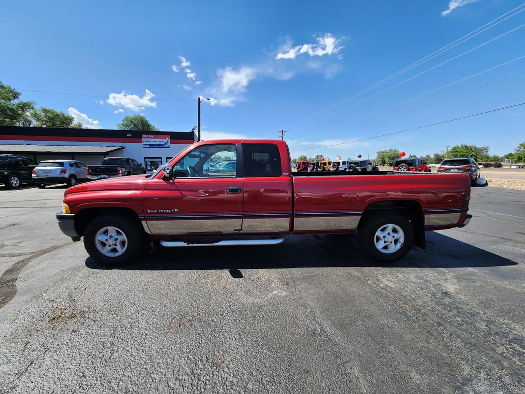 Used 1997 Dodge Ram 1500 Truck 2WD Club Cab image 6