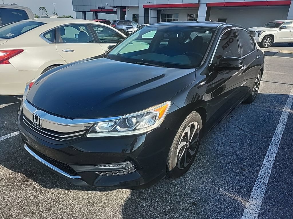 Used 2017 Honda Accord EX-L image 14