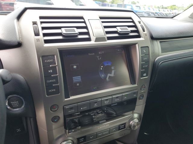 Used 2015 Lexus GX 460 image 24