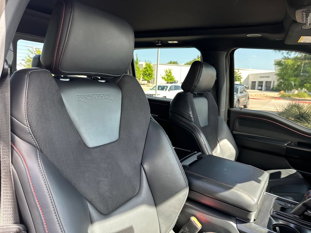 Used 2025 Ford F150 Raptor AWD/4WD image 38