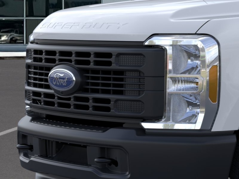 New 2026 Ford F350 XL w/ 360-Degree Camera Package RWD image 17