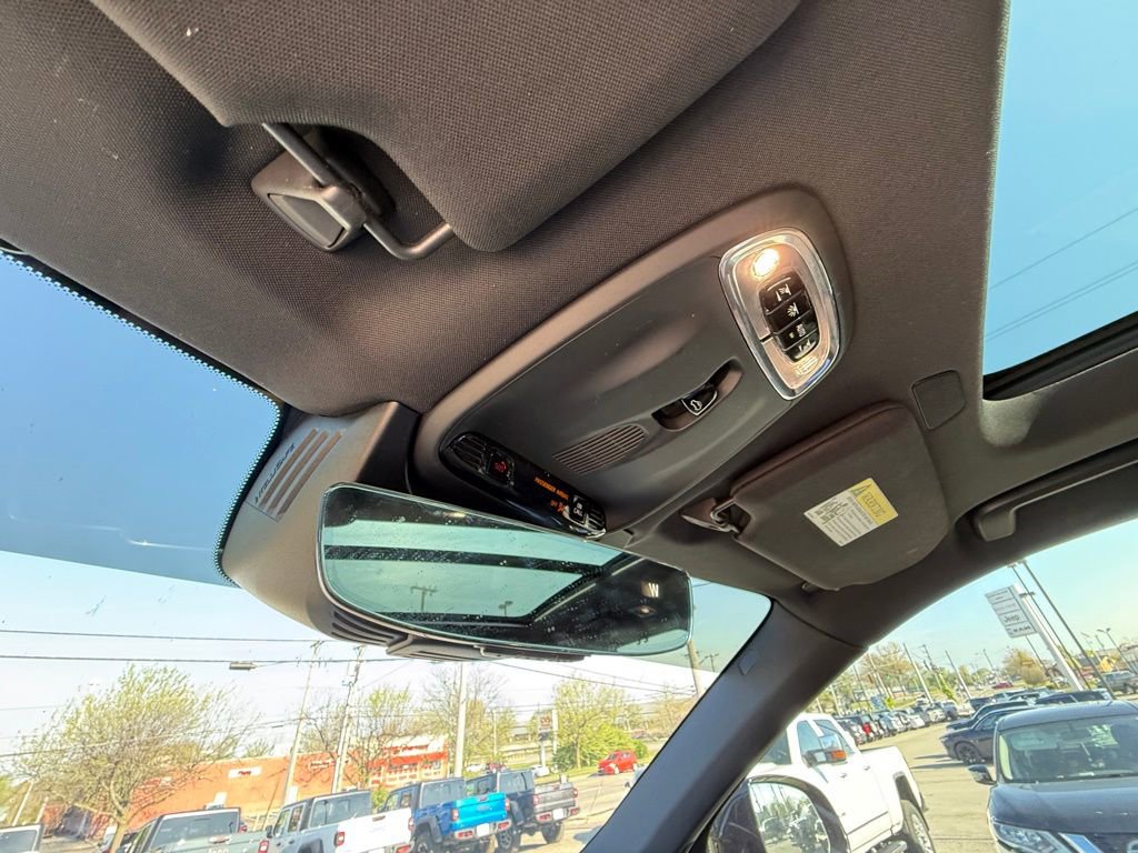 Used 2018 Volvo XC90 T6 Inscription w/ Convenience Package image 23