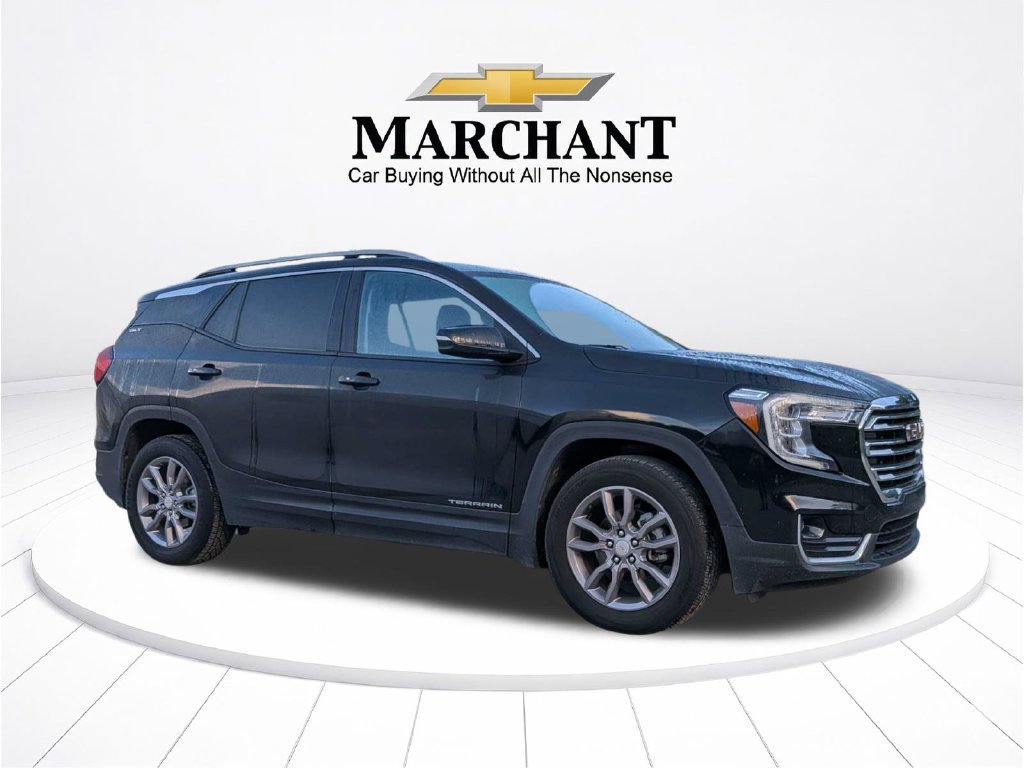 Used 2023 GMC Terrain SLT FWD image 2