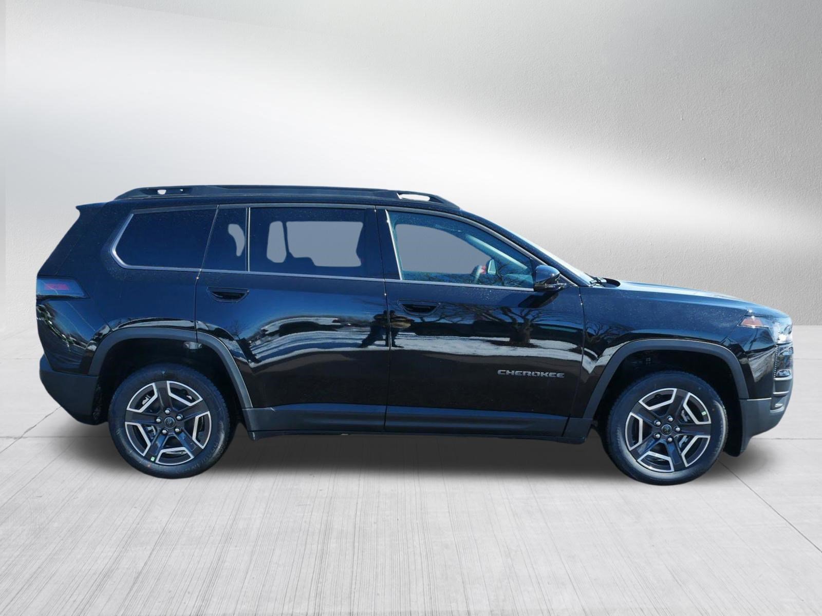 New 2026 Jeep Cherokee Limited image 8