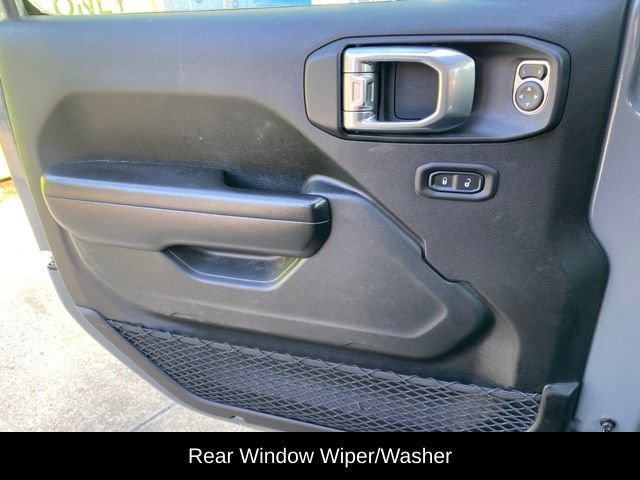 Used 2018 Jeep Wrangler Unlimited Sport S AWD/4WD image 22