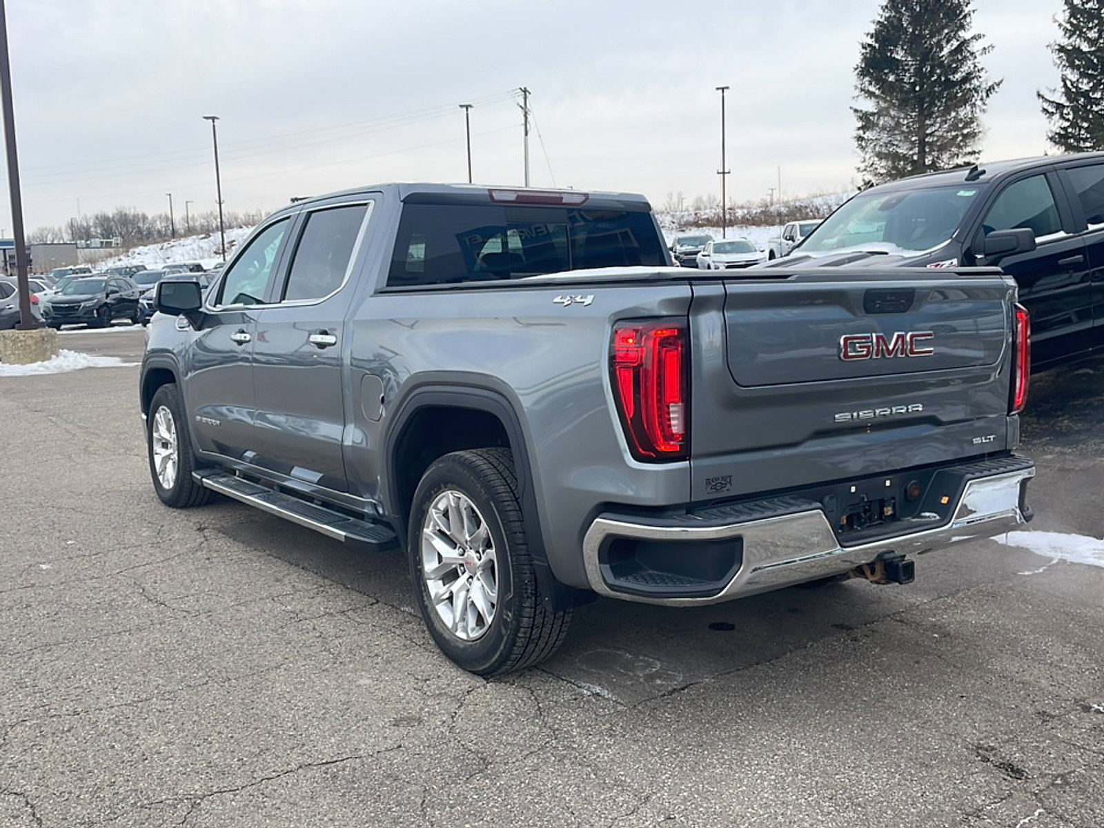 Used 2020 GMC Sierra 1500 SLT w/ SLT Premium Package image 5