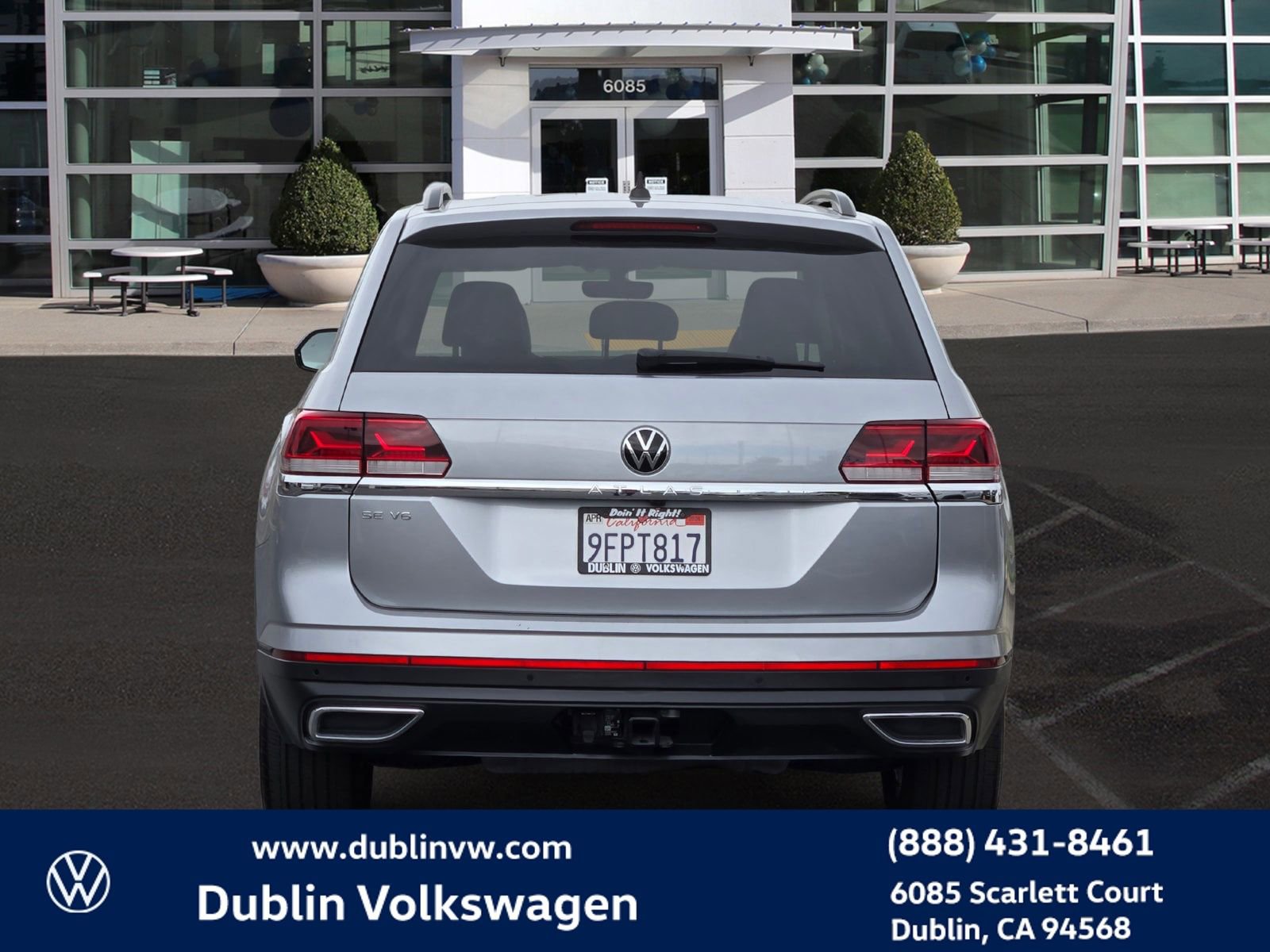 Used 2023 Volkswagen Atlas SE w/ Panoramic Sunroof Package image 5