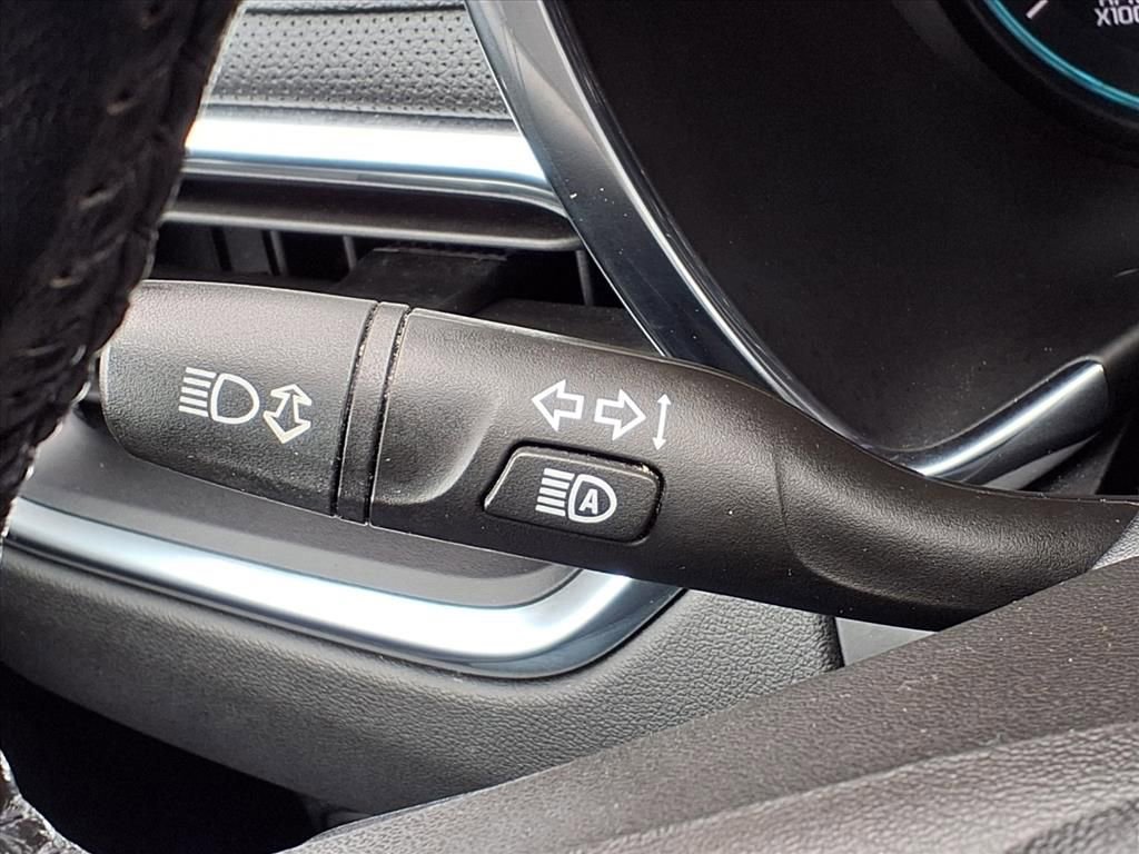 Used 2019 Chevrolet Equinox Premier image 22