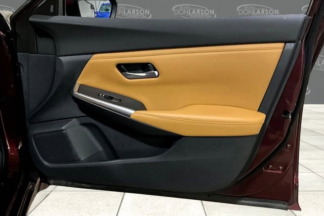 Used 2020 Nissan Sentra SV w/ SV Premium Package image 12