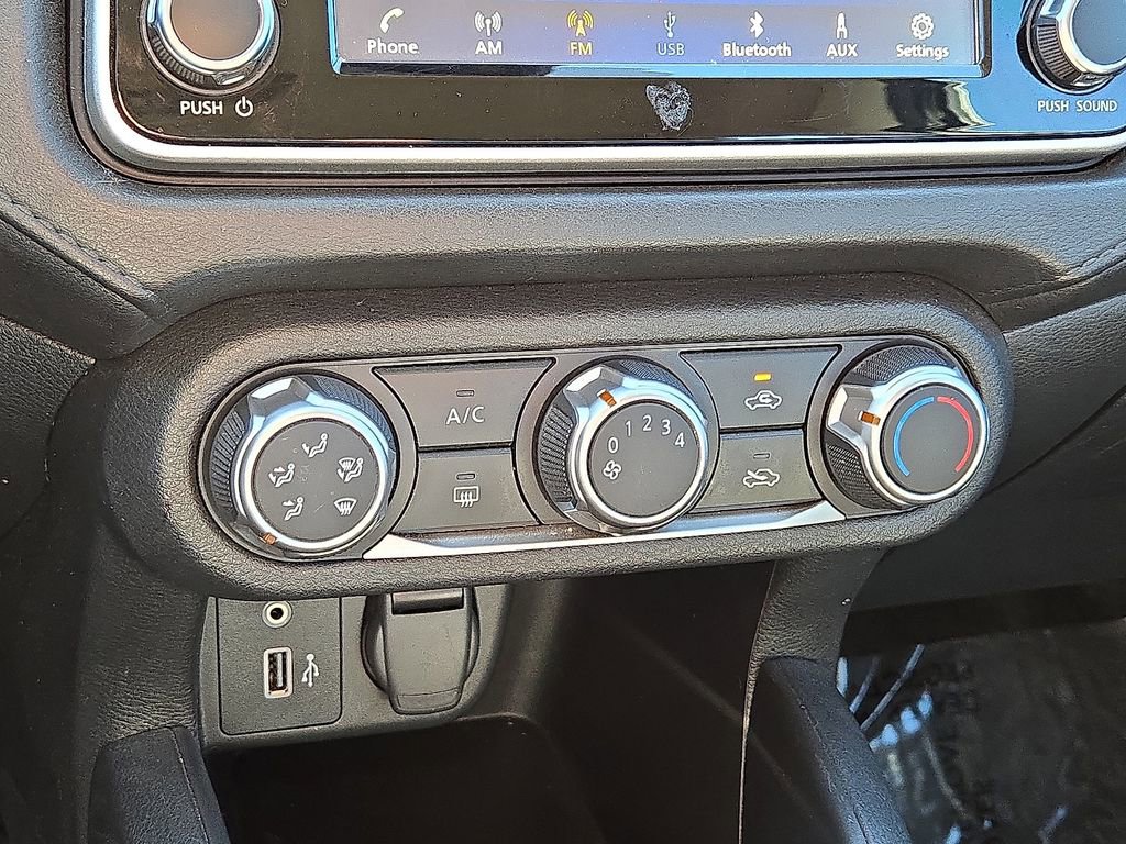 Used 2024 Nissan Versa S w/ S Plus Package image 27