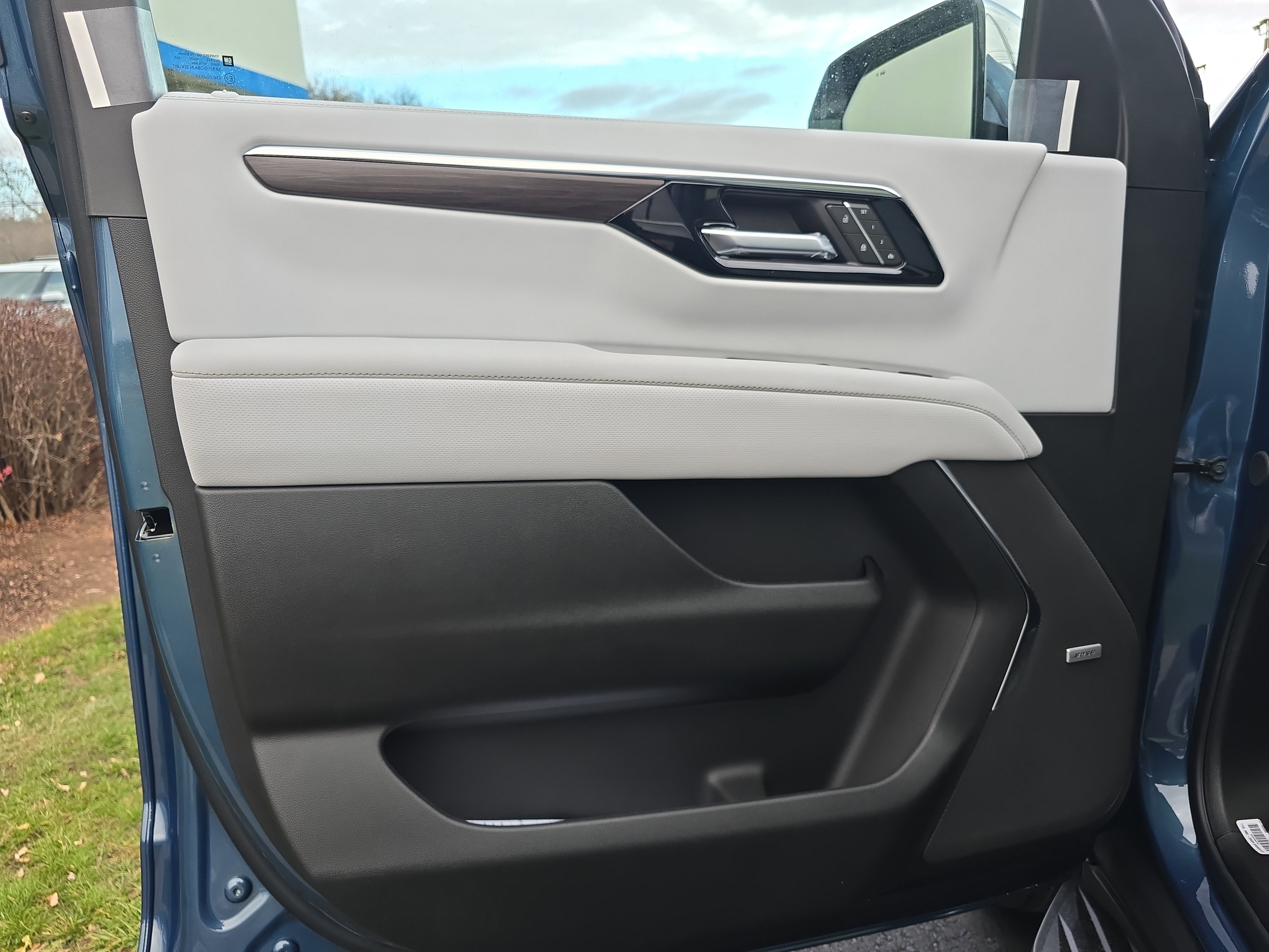 New 2026 Chevrolet Tahoe Premier image 19