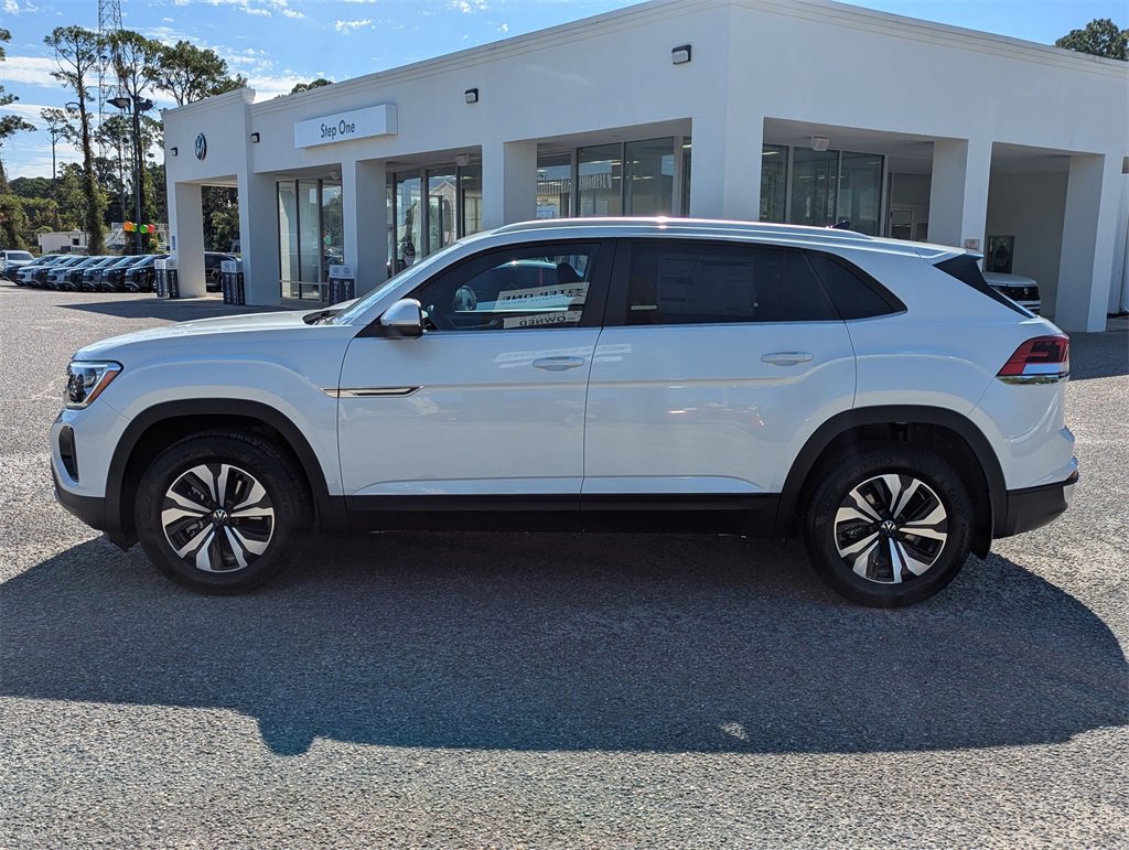 New 2026 Volkswagen Atlas Cross Sport SE image 4