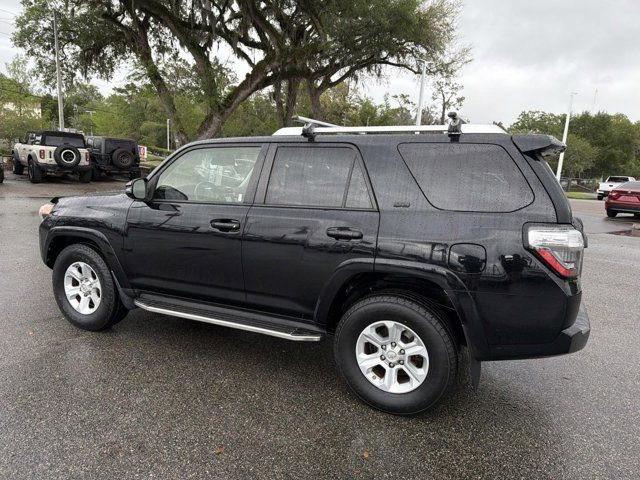 Certified 2018 Toyota 4Runner SR5 Premium image 4