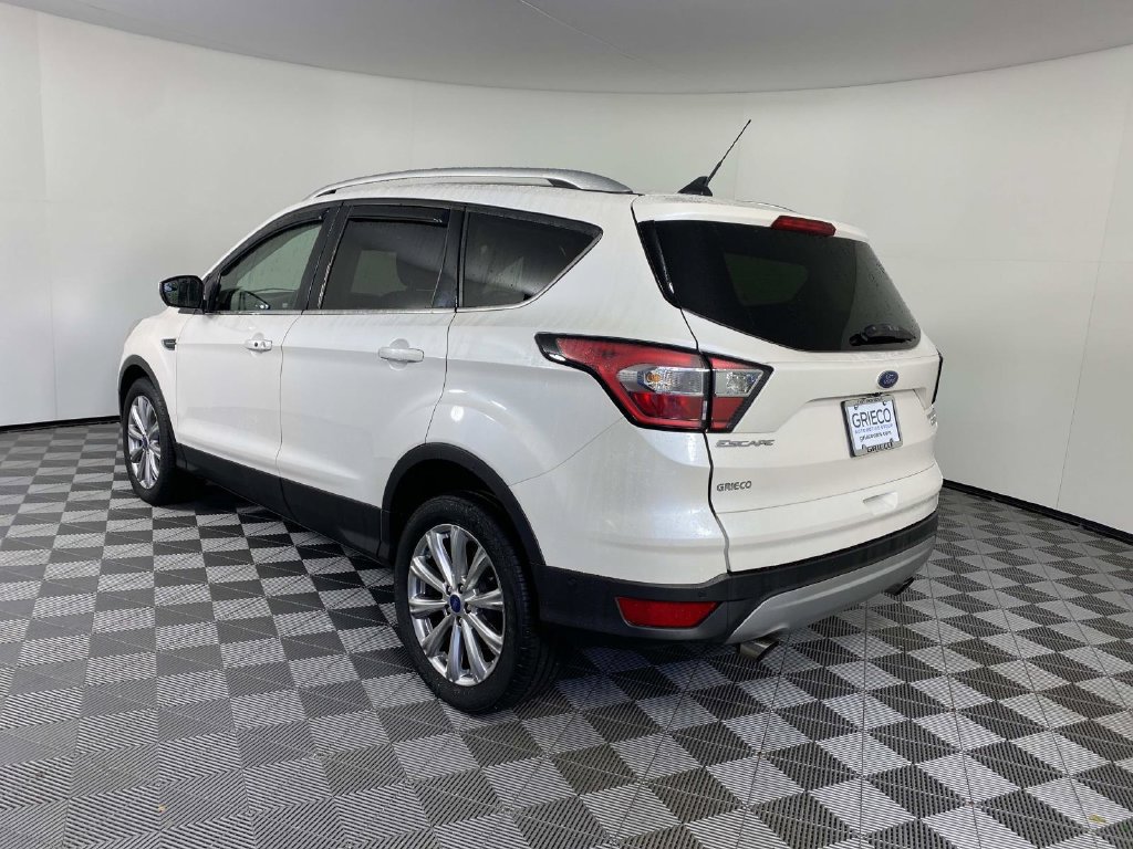 Used 2018 Ford Escape Titanium AWD/4WD image 6