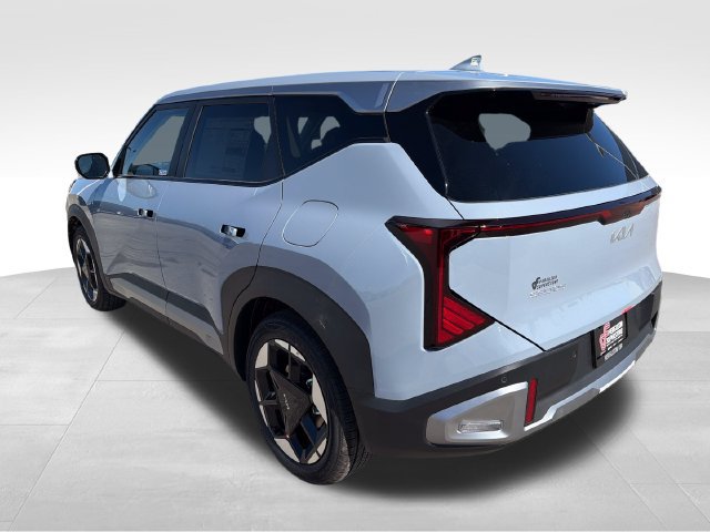 New 2027 Kia Seltos S FWD image 5