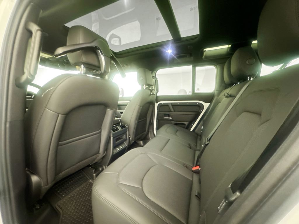 New 2026 Land Rover Defender 110 S AWD/4WD image 24