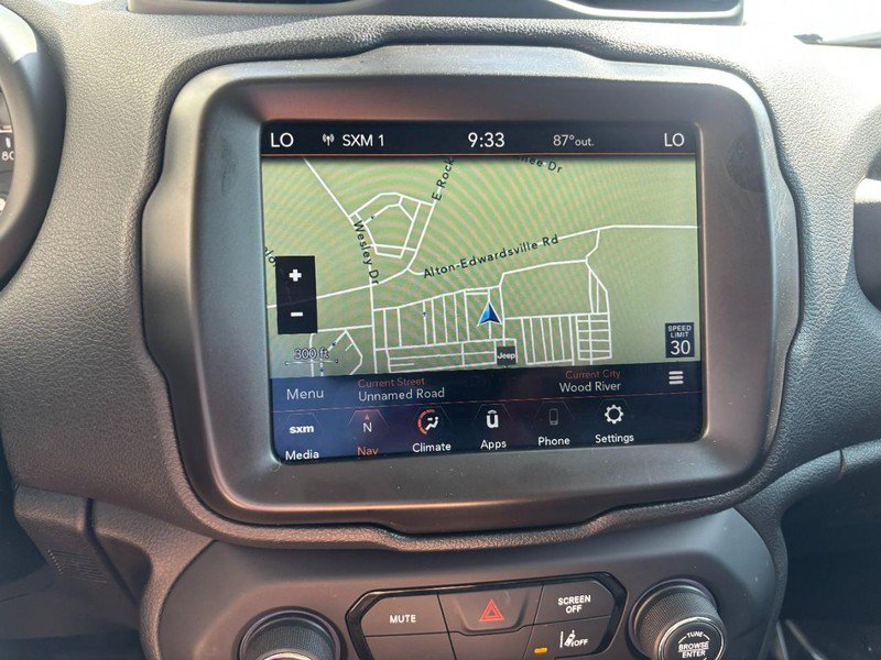 Used 2023 Jeep Renegade Latitude AWD/4WD image 24