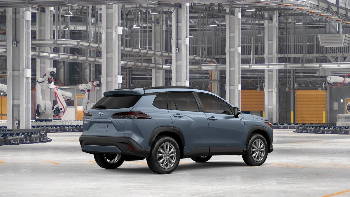 New 2026 Toyota Corolla Cross LE w/ Moonroof Package FWD image 10