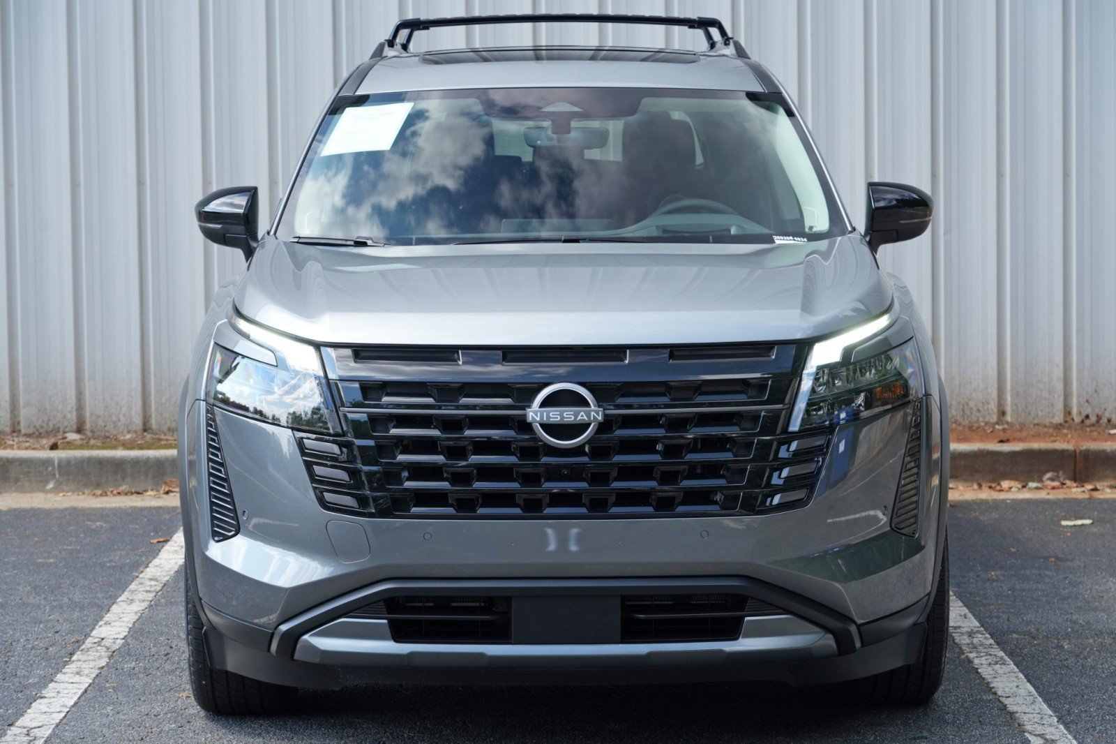 Used 2026 Nissan Pathfinder Platinum FWD image 51