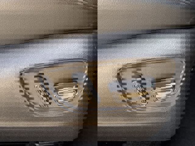 Used 2022 Toyota Highlander XLE image 31