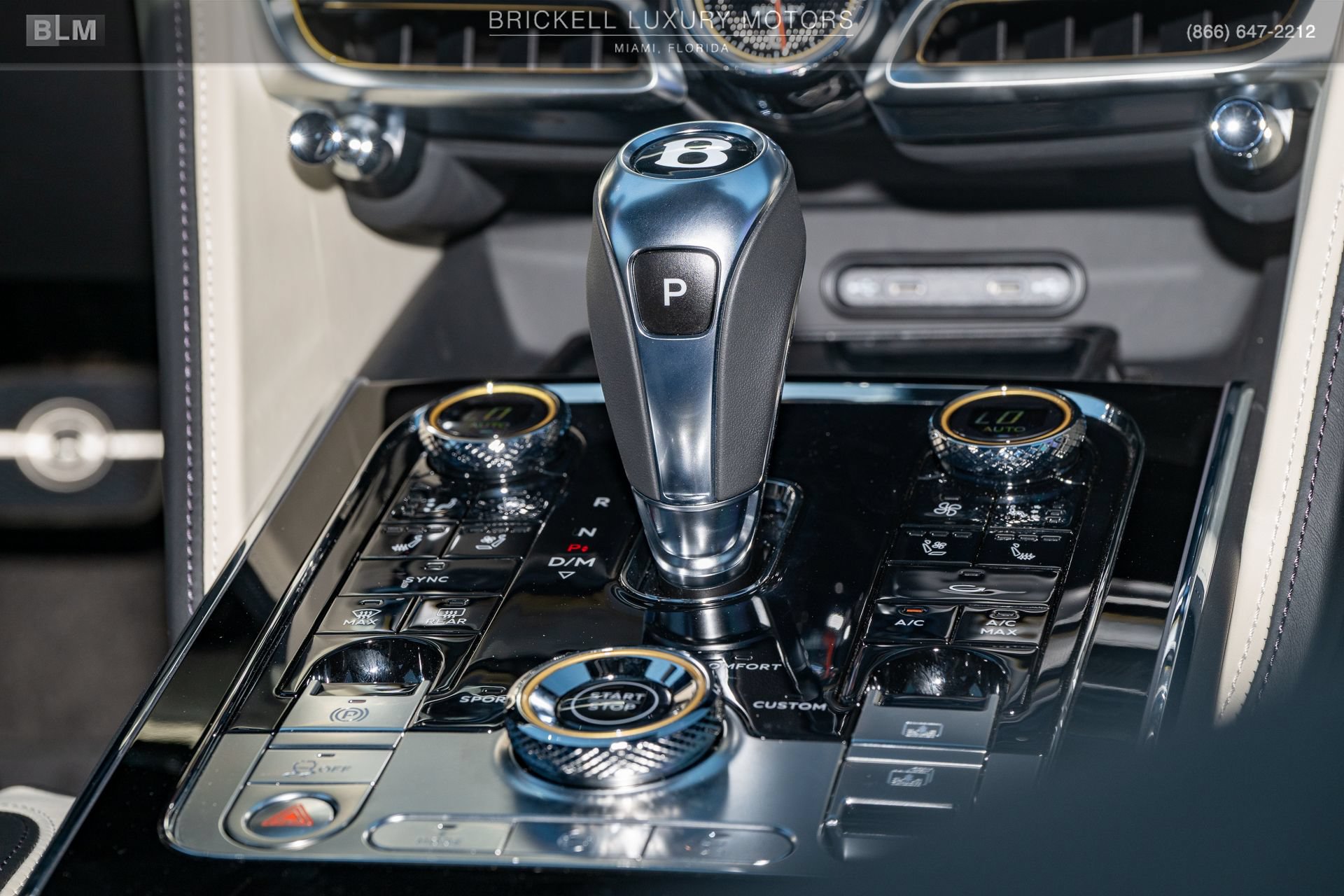 Used 2025 Bentley Flying Spur Plug-In Hybrid w/ First Edition Specification AWD/4WD image 26