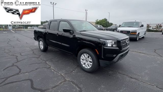 Used 2023 Nissan Frontier SV AWD/4WD image 2